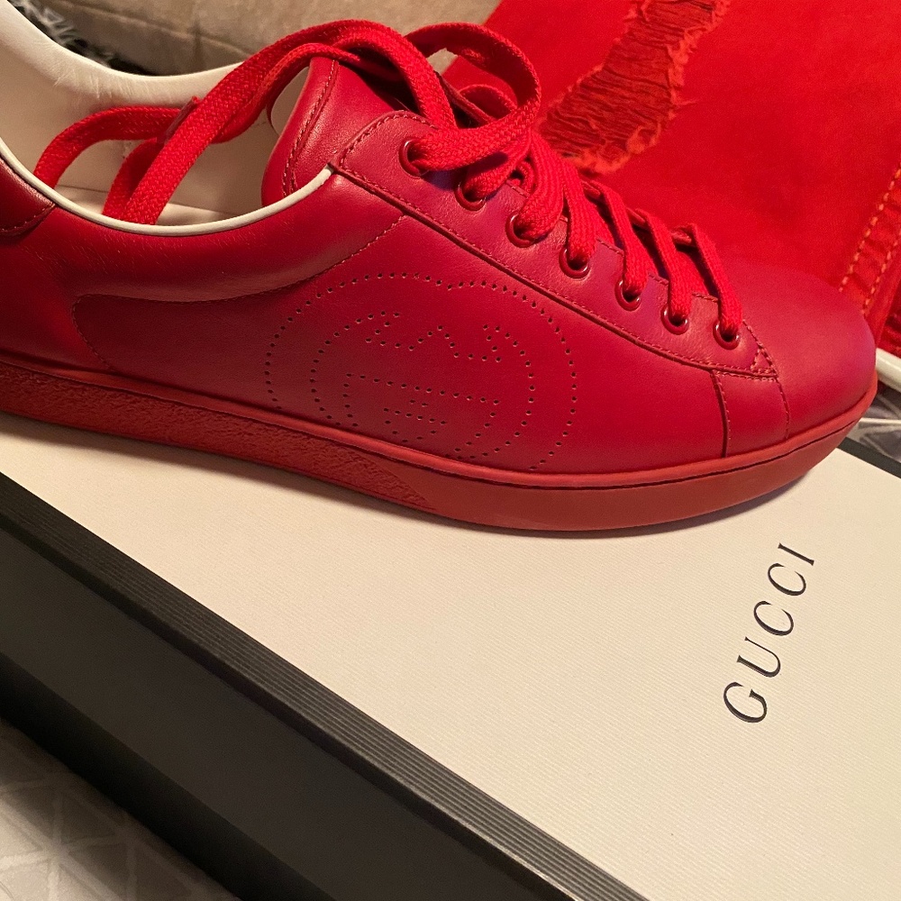 Gucci shoes 11.5